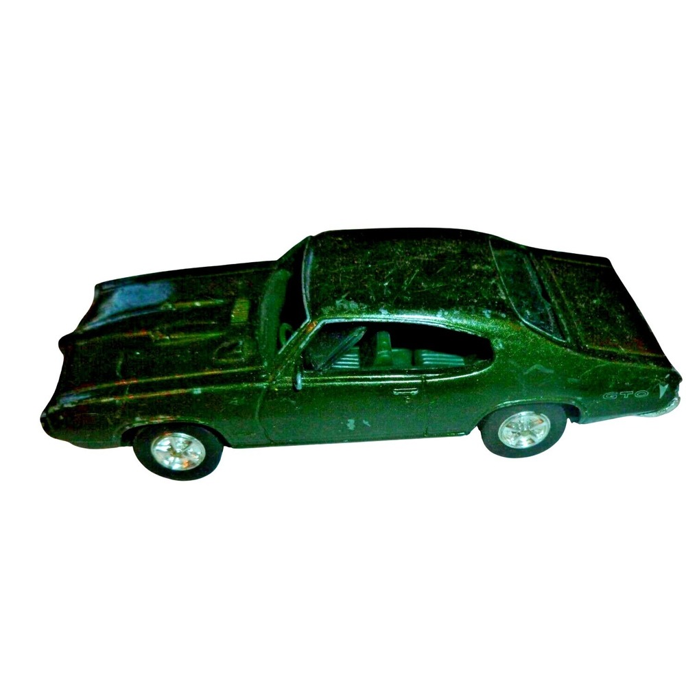 Ertl 1969‎ Pontiac GTO Vintage Vehicles Green Diecast Muscle Car 1/64 1019G